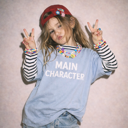 MAIN CHARACTER TEE