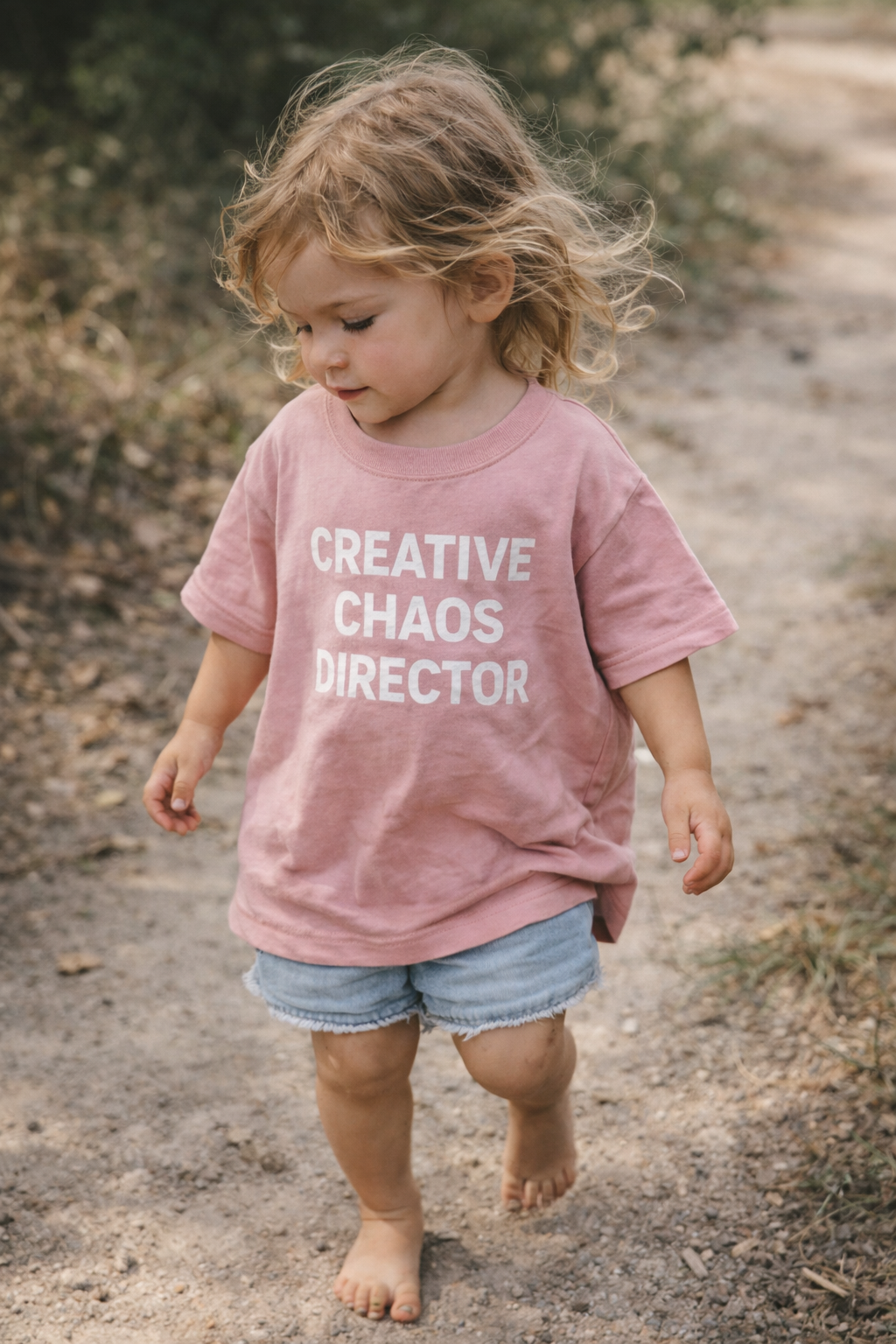 CREATIVE CHAOS DIRECTOR PINK