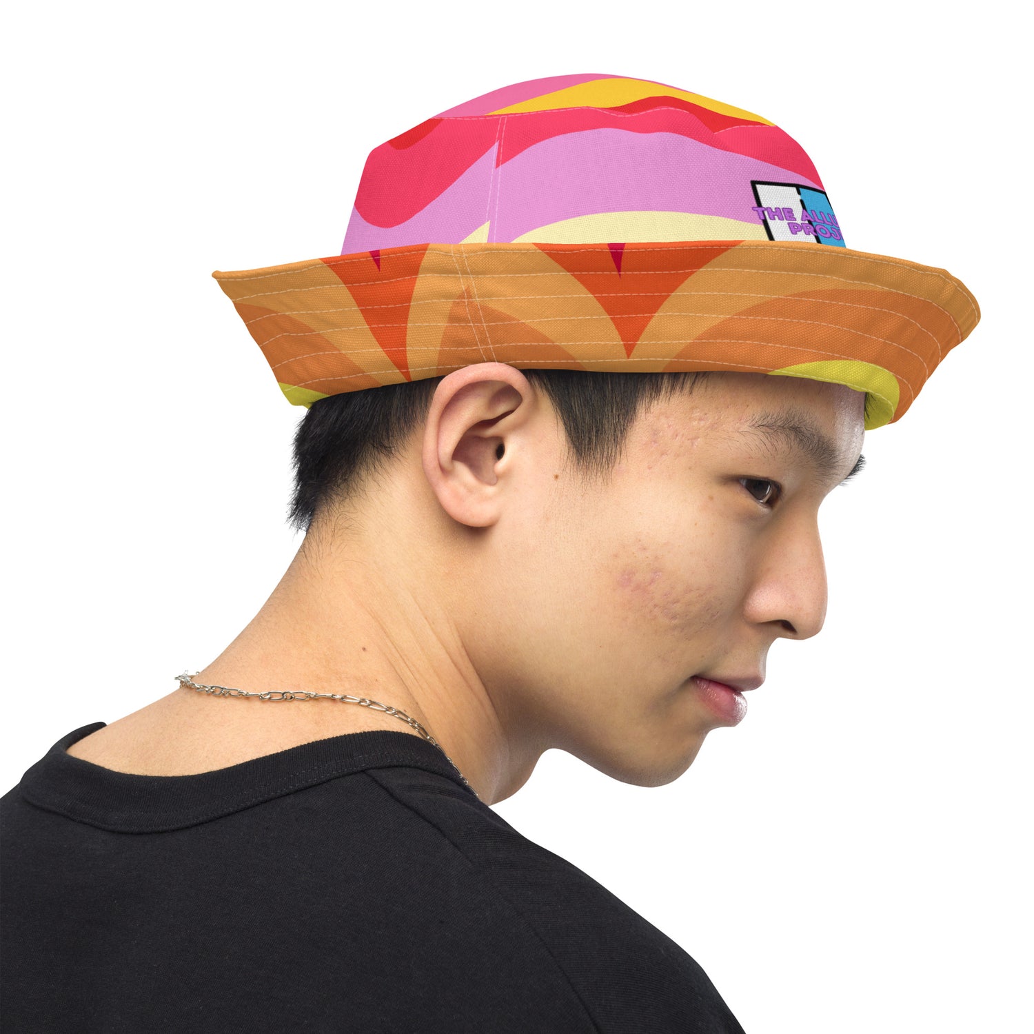 Reversible bucket hat